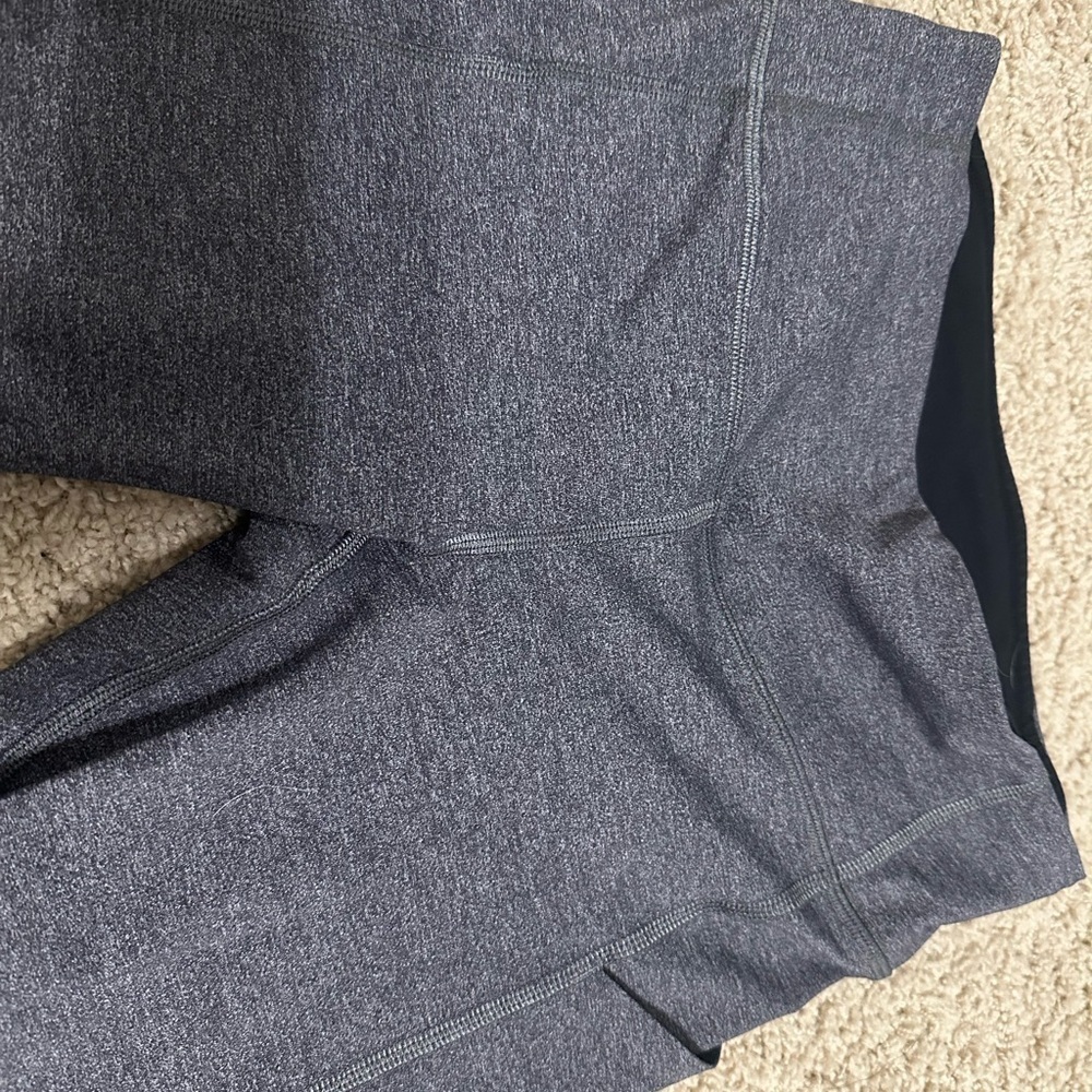 Lululemon Crop Leggings - Picture 7 of 7